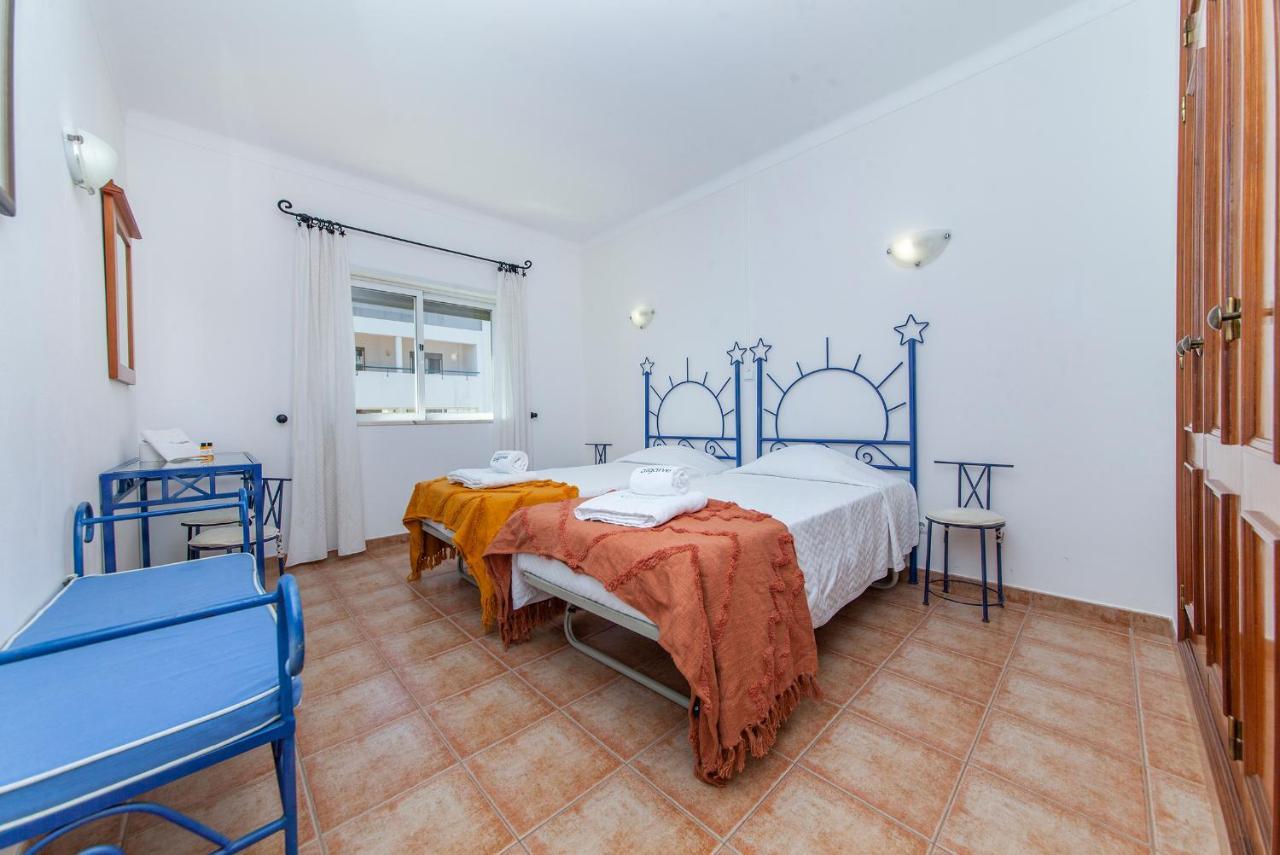 Feia-Traia Vestfuse Hotel ลากอส ภายนอก รูปภาพ